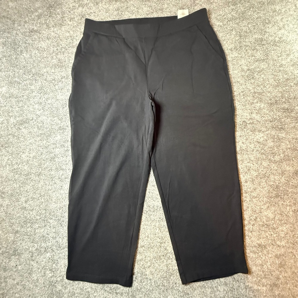 Susan Graver Weekend Black Cotton Spandex Stretch Pull On Cropped Pants Medium